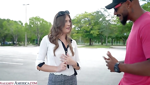 Sexy chick fucked in her mouth