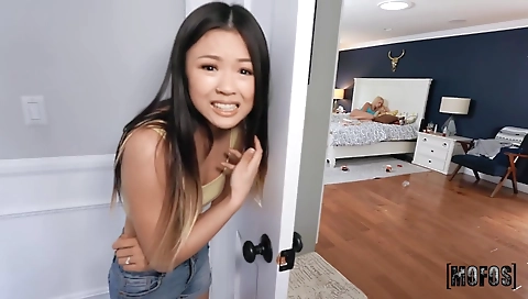 She's going to fuck with my husband kan