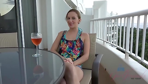 Mature woman mouthwateringoi waters waitress of cum