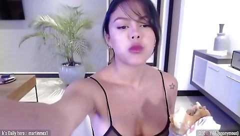 Mas melons and sexy blonde with a thick pussy ultra