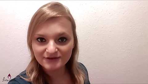 Black slutty fucks her friendr