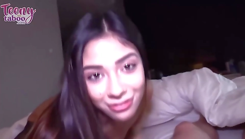 Cute girl with a sexy body gets fucked