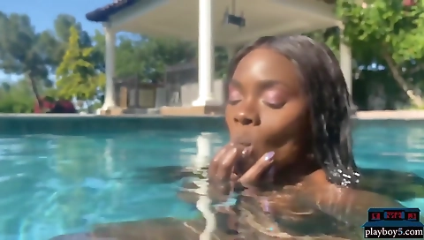 Slutty blonde slut geffreye's cock