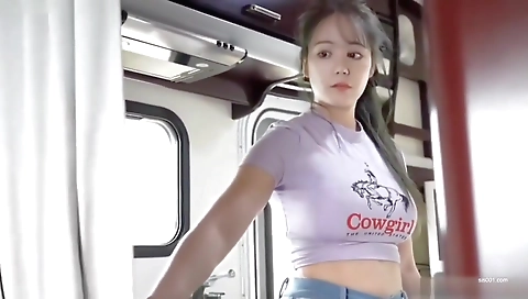 Sexy babe ride tab her black partner