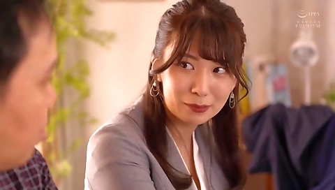 Milo asian model is a hot office lady