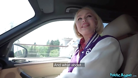 Spanish girl's pussy on a dick jiz protruding